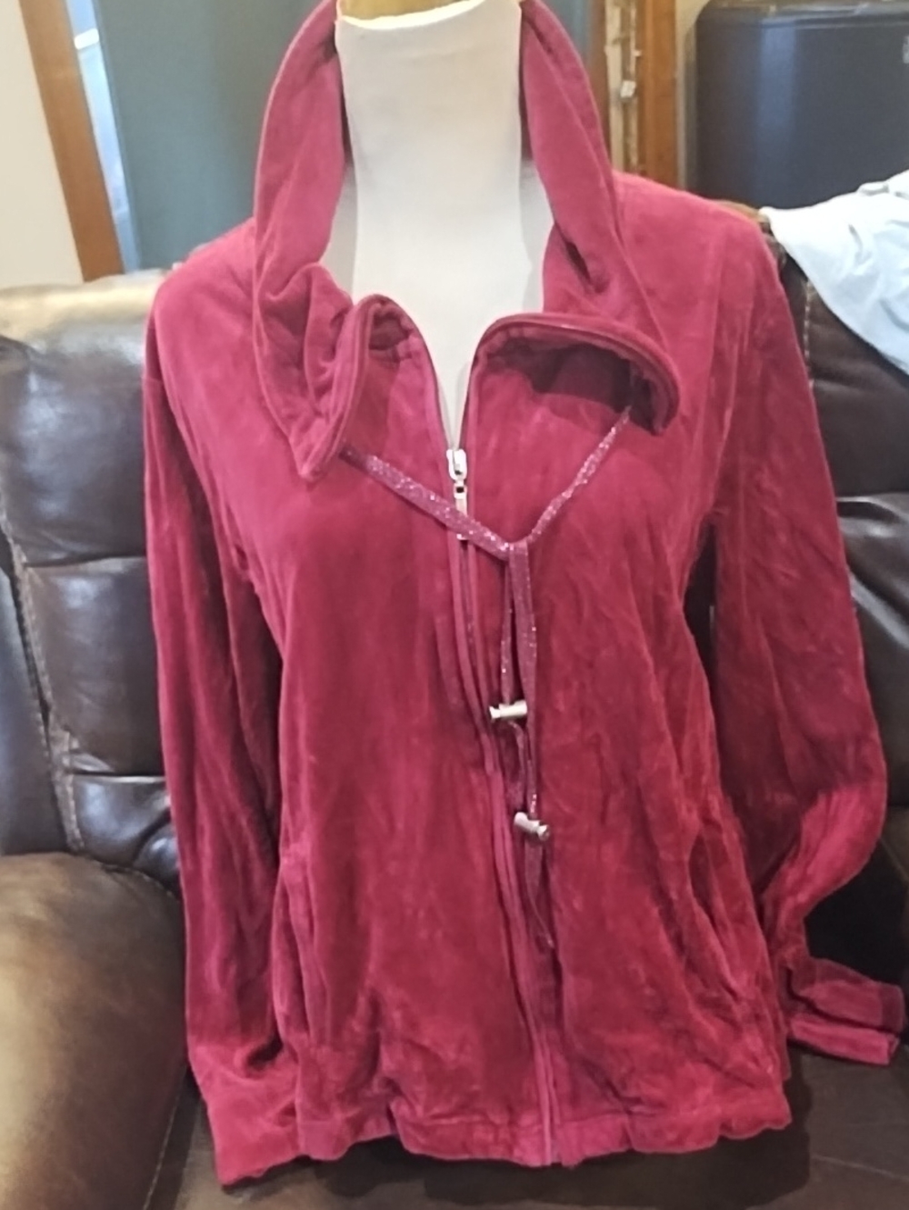 White Stag Velvet Teddy Jacket in Wine